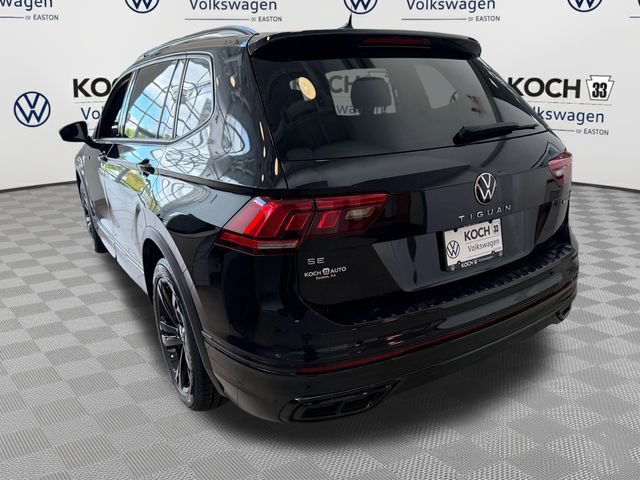 Used 2023 Volkswagen Tiguan SE R-Line AWD/4WD image 6