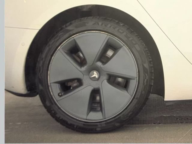 Used 2022 Tesla Model 3 Long Range AWD/4WD image 20