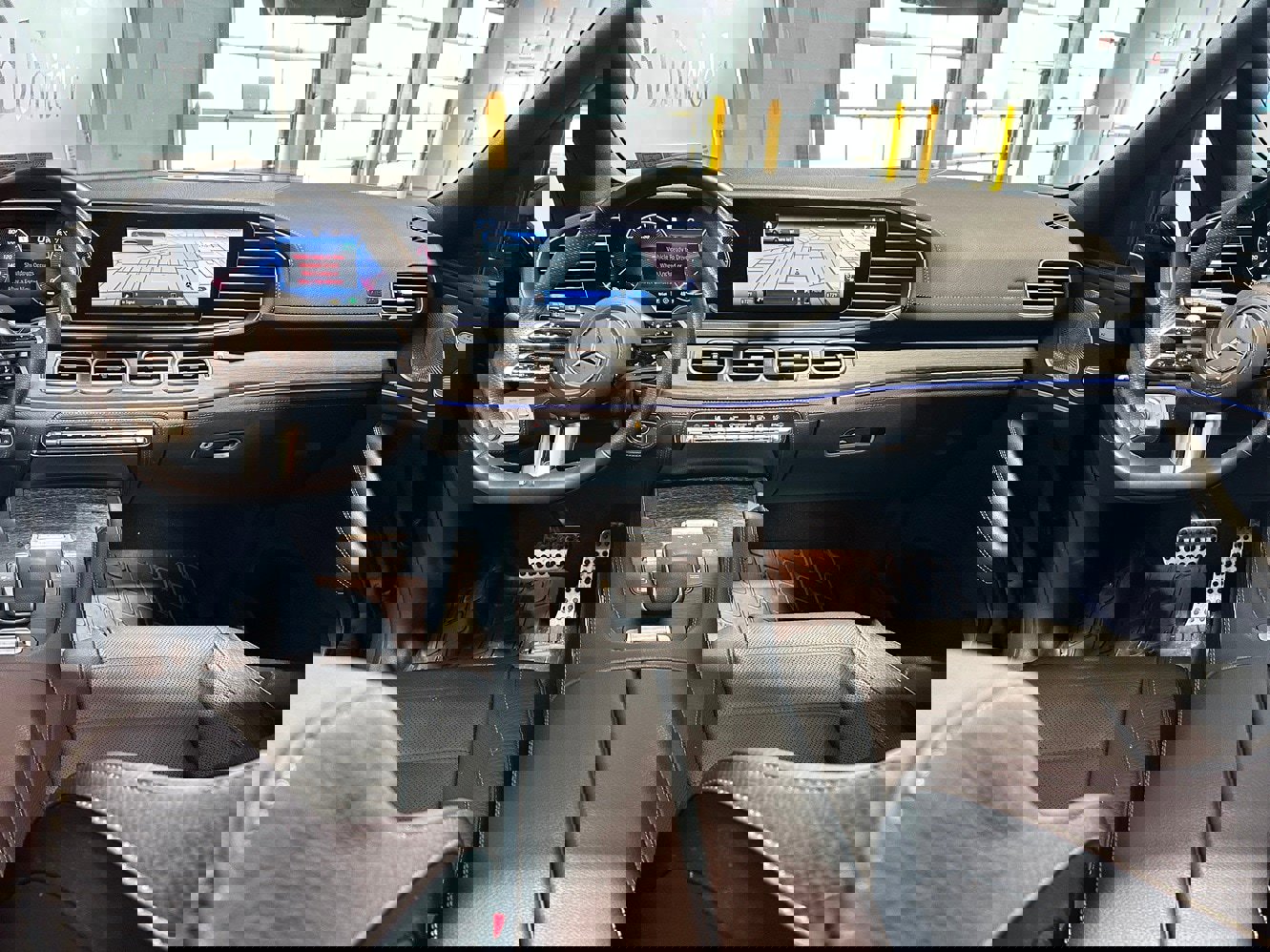 Certified 2025 Mercedes-Benz GLS 450 4MATIC image 6