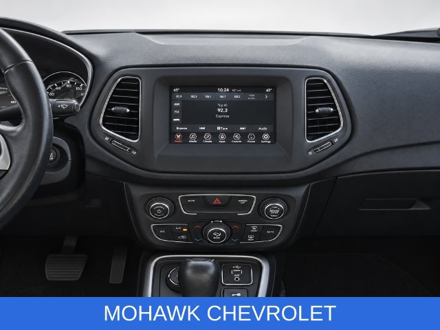 Used 2021 Jeep Compass Latitude w/ Convenience Group AWD/4WD image 18