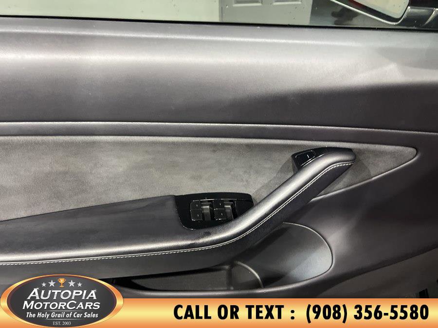 Used 2019 Tesla Model 3 Standard Range Plus image 18