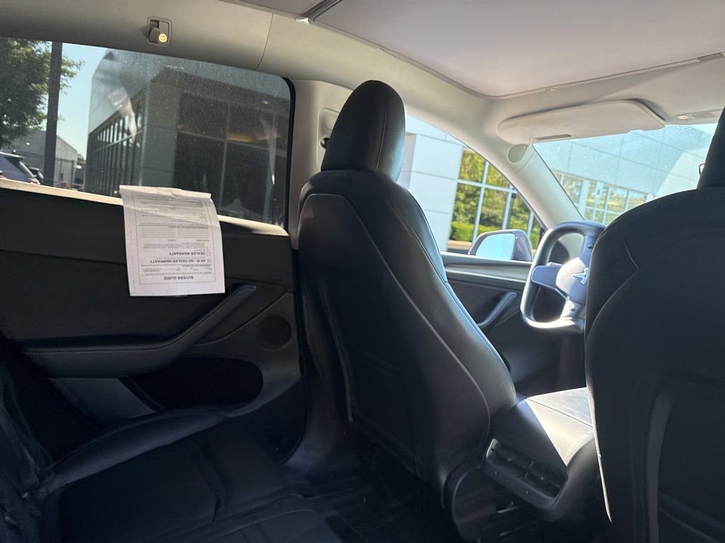 Used 2023 Tesla Model Y Performance AWD/4WD image 9