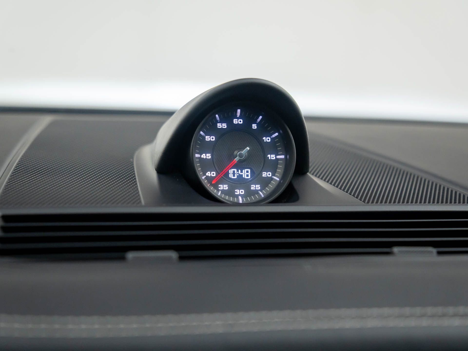 Used 2020 Porsche Panamera GTS image 30