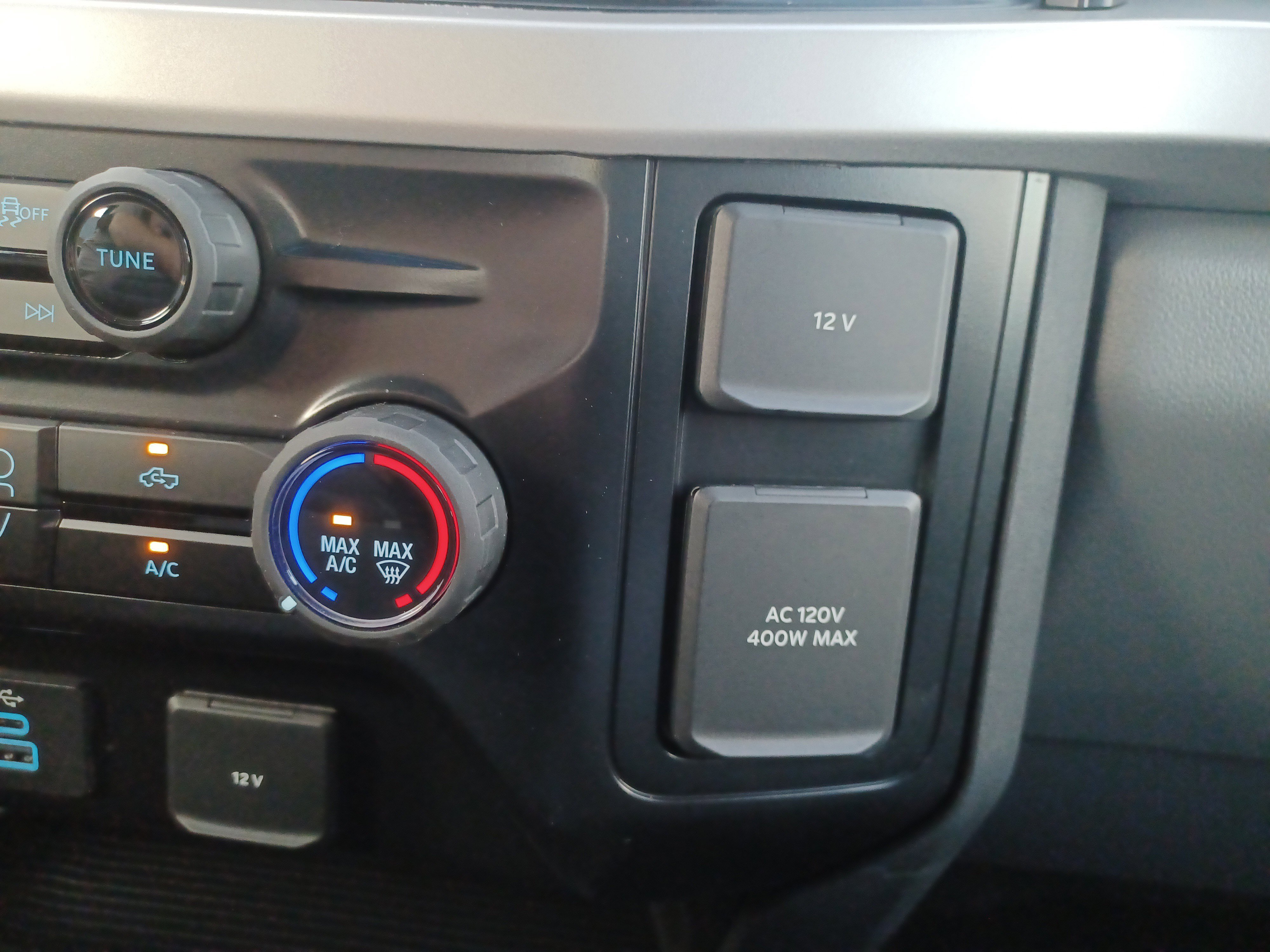 New 2026 Ford F250 XL image 32