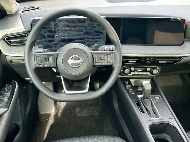 New 2026 Nissan Kicks SV w/ SV Premium Package image 17