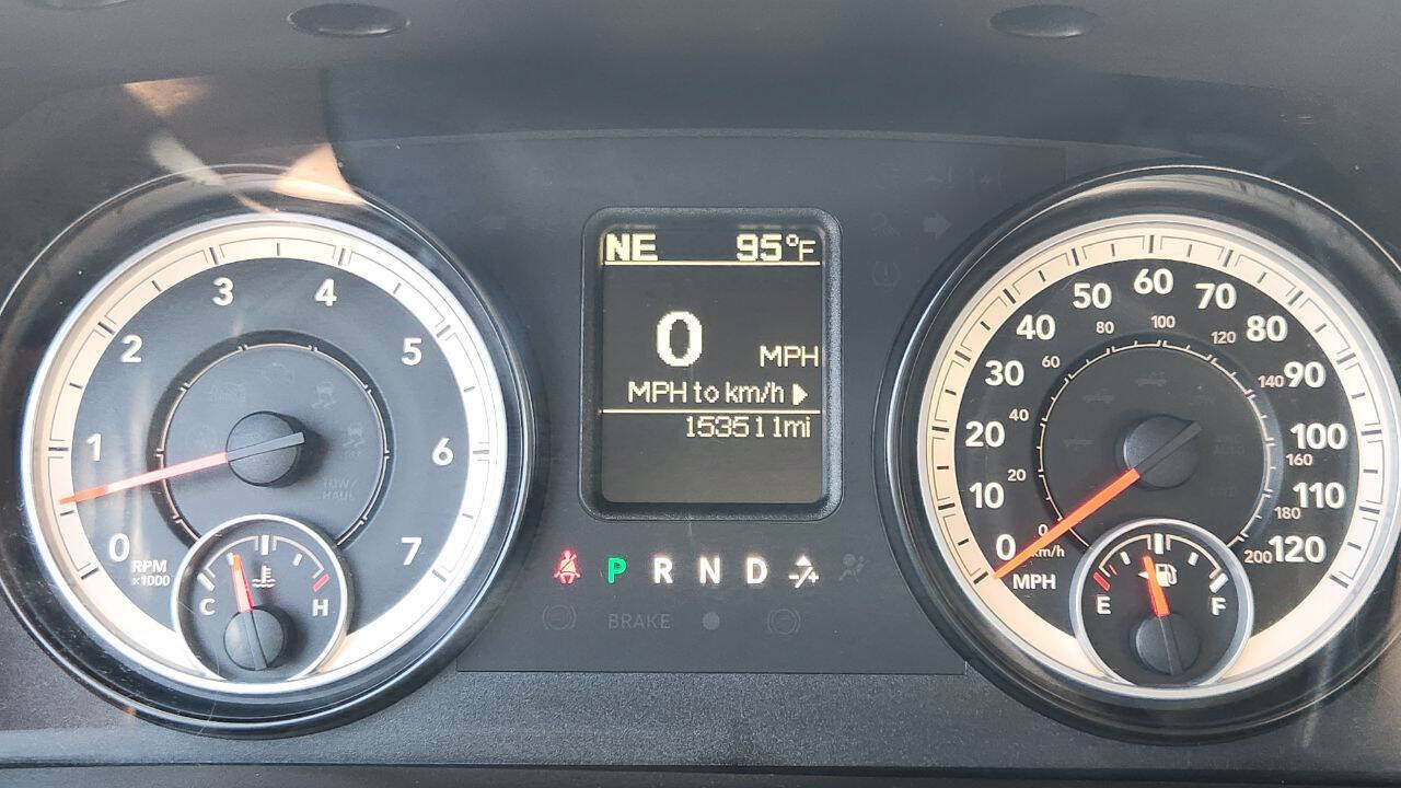 Used 2014 RAM 1500 Express AWD/4WD image 26