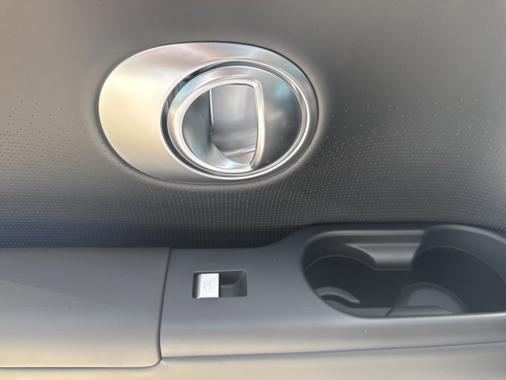 New 2026 Hyundai Ioniq 9 Calligraphy image 32