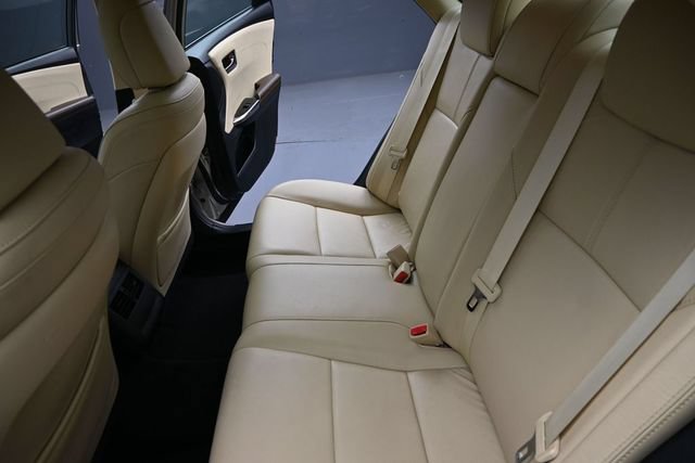 Used 2016 Toyota Avalon XLE Premium FWD image 15