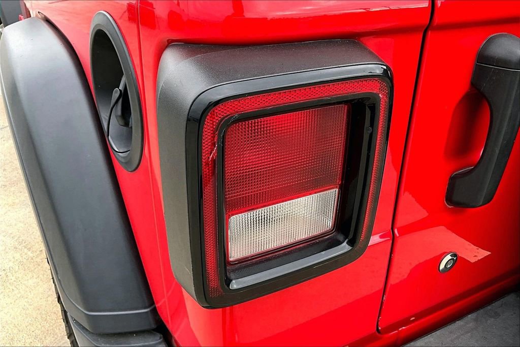 Certified 2020 Jeep Wrangler Unlimited Sport S image 34