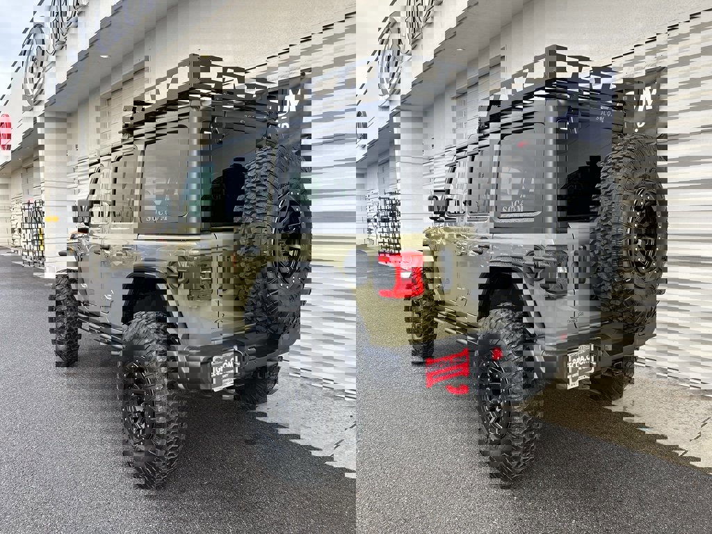 Used 2025 Jeep Wrangler Unlimited Rubicon image 7