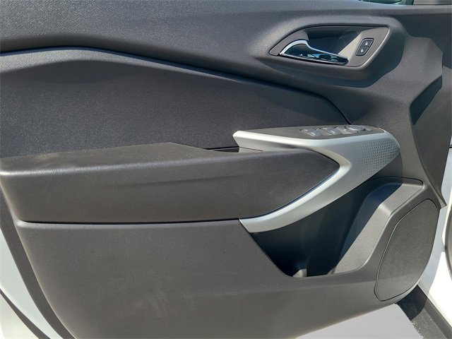 New 2026 Chevrolet Trax LS w/ LS Convenience Package image 18