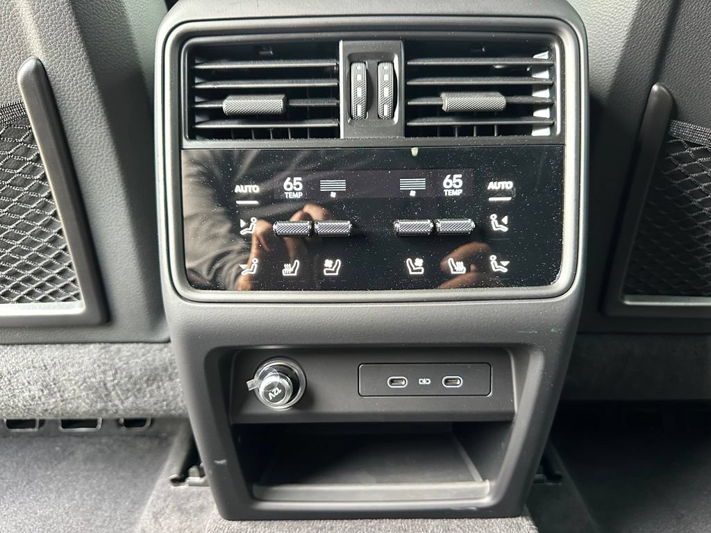 Certified 2026 Porsche Cayenne S AWD/4WD image 43