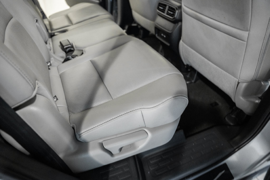 Used 2024 Honda Passport EX-L image 26