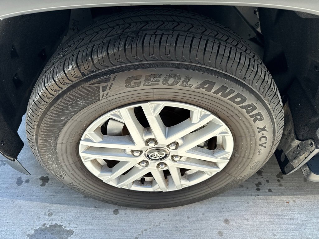 Used 2025 Toyota Sequoia SR5 image 20