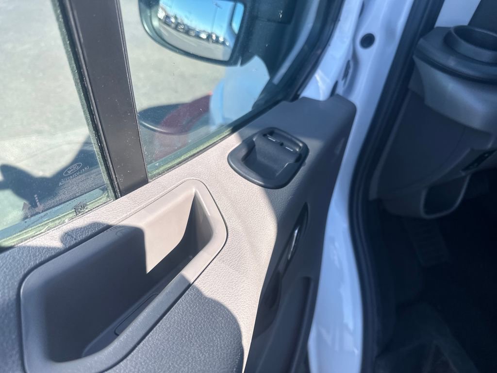Used 2024 Ford Transit 350 XLT RWD image 11