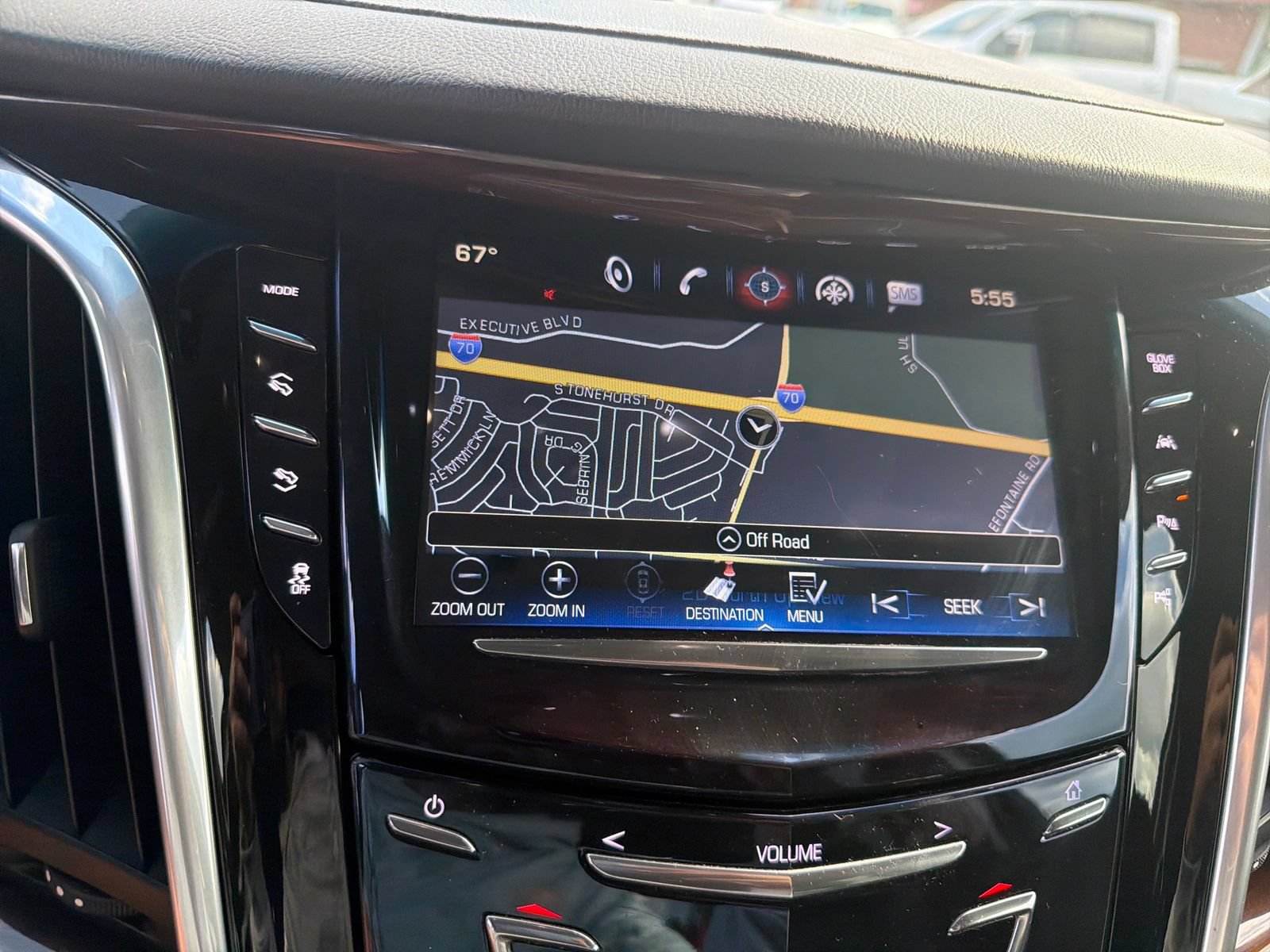 Used 2020 Cadillac Escalade Luxury AWD/4WD image 22
