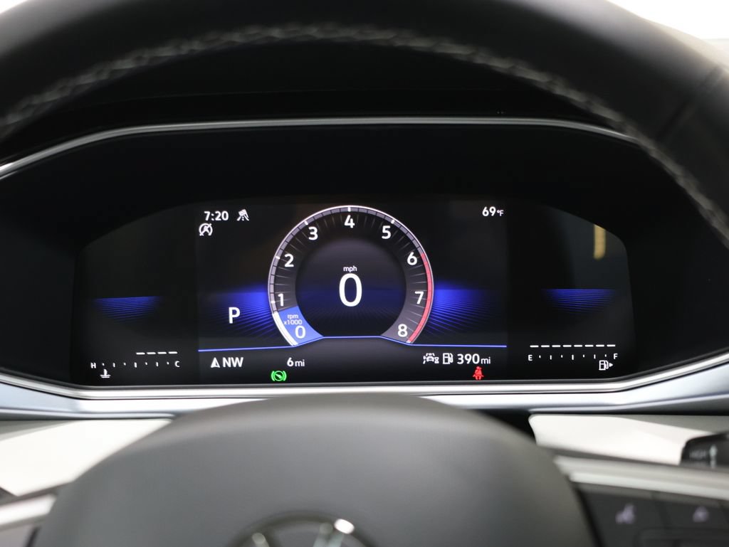 New 2026 Volkswagen Taos SE AWD/4WD image 18