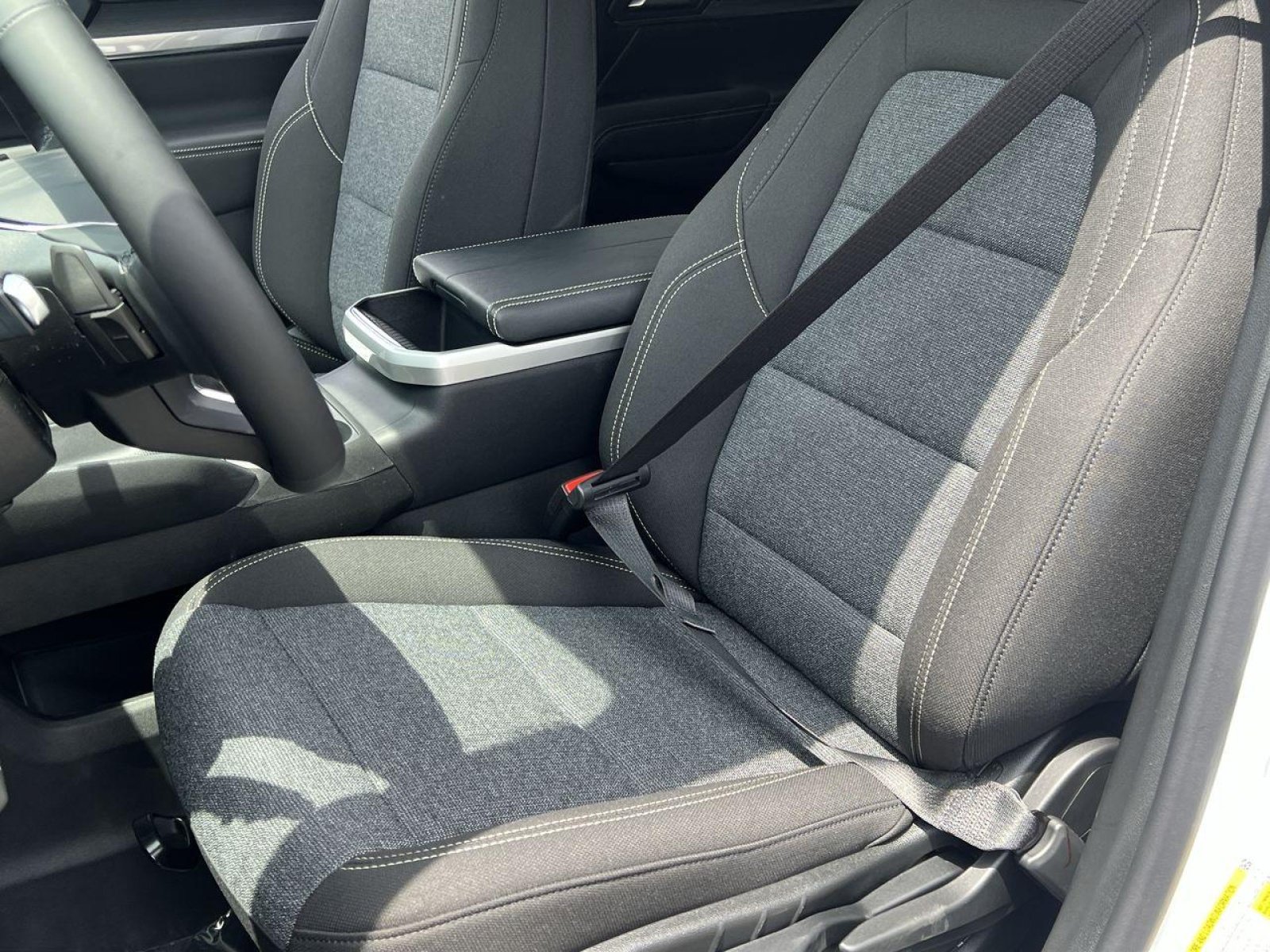 New 2026 GMC Terrain Elevation w/ Technology Package II FWD image 7