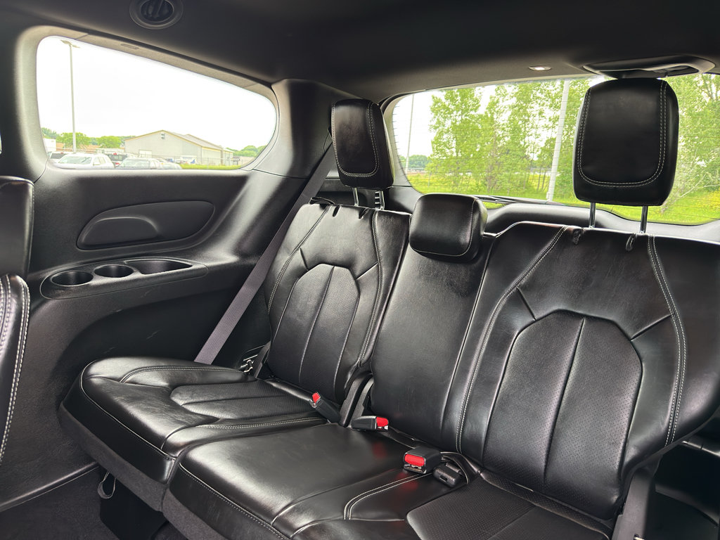 New 2026 Chrysler Pacifica Select FWD image 33