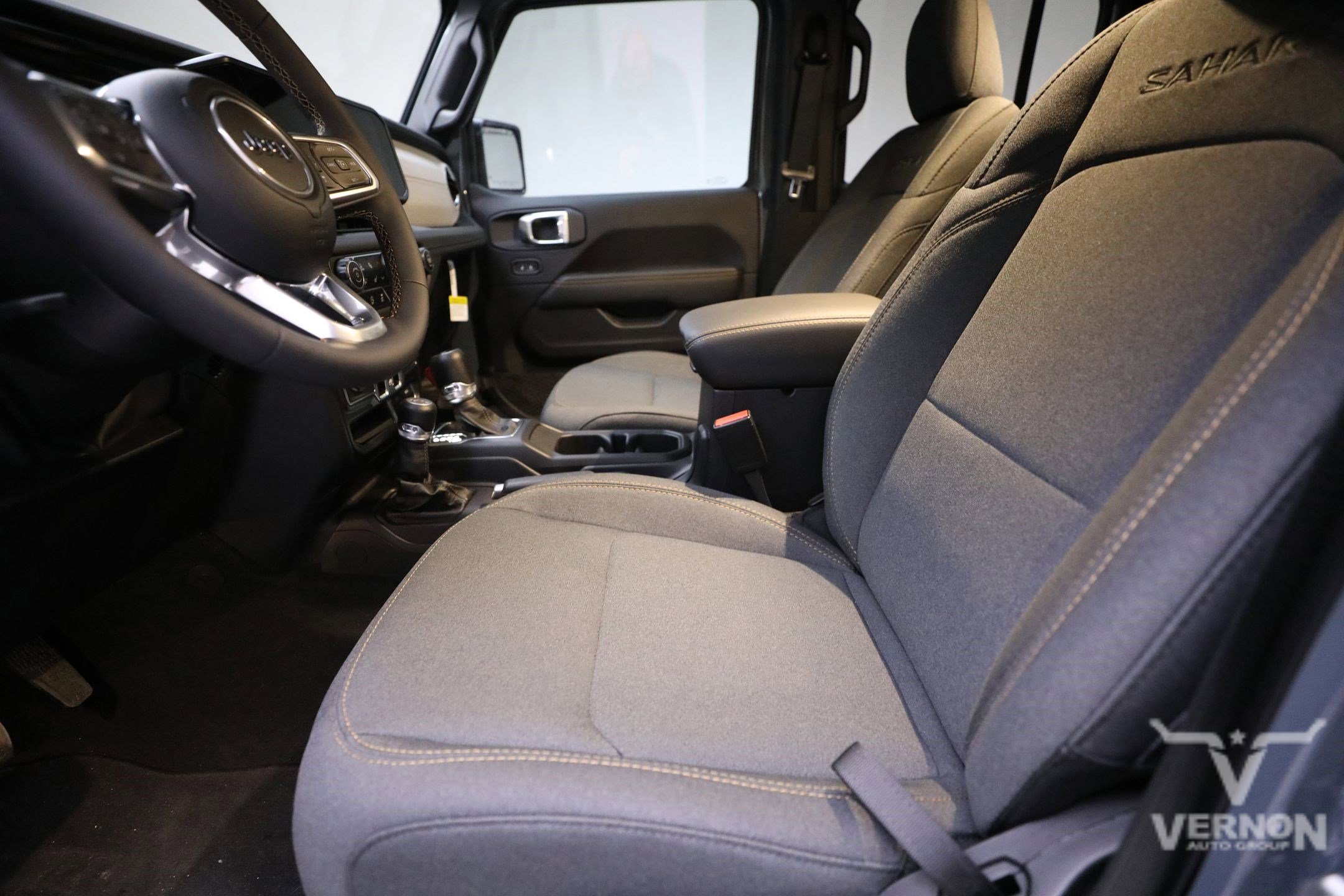 New 2024 Jeep Wrangler Sahara w/ Technology Group image 5