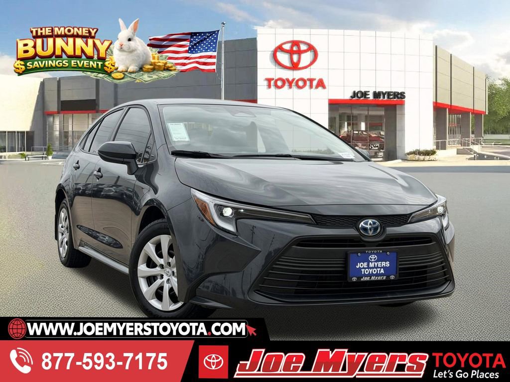 Used 2024 Toyota Corolla LE FWD image 1