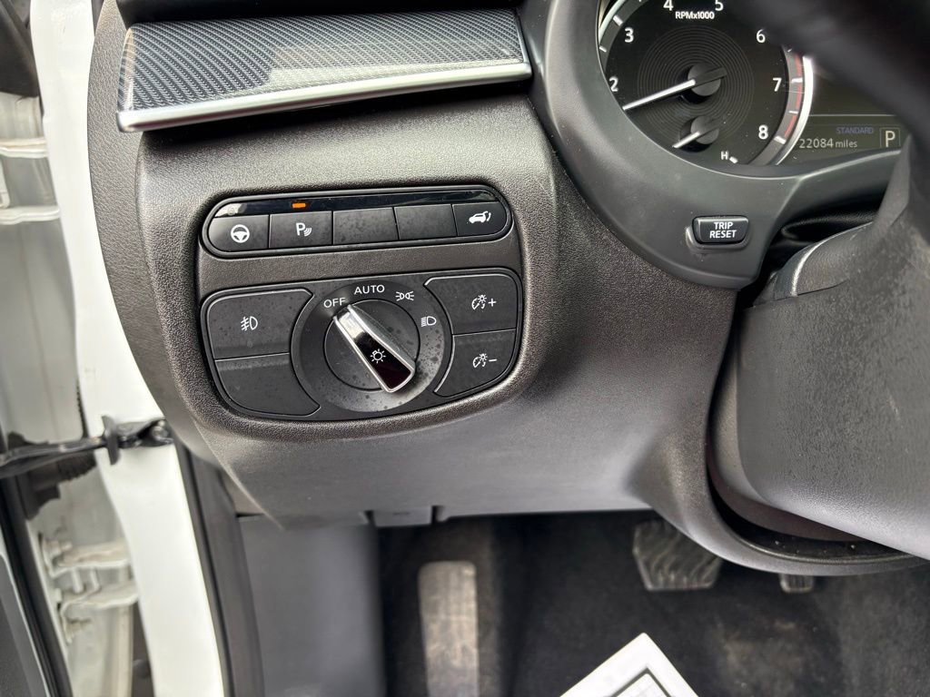 Used 2023 INFINITI QX50 Sport image 23