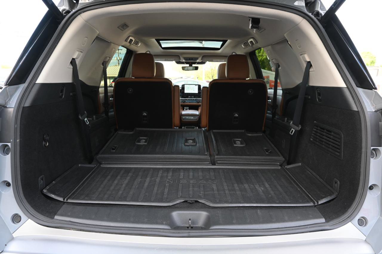 Used 2023 Nissan Pathfinder Platinum AWD/4WD image 21