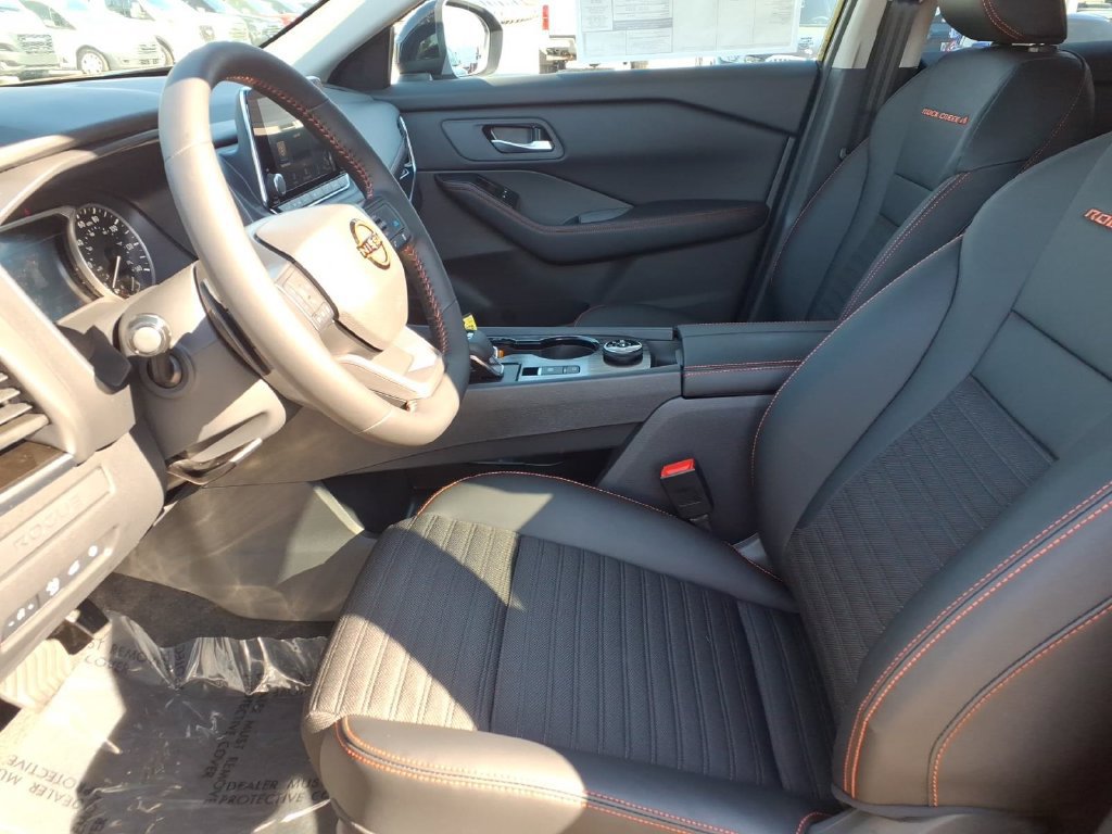 New 2027 Nissan Rogue SV w/ Rock Creek Premium Package AWD/4WD image 17