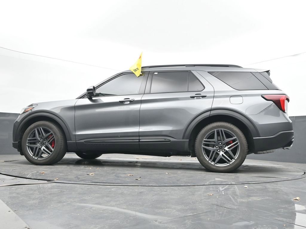 Used 2025 Ford Explorer ST w/ Sun And Sound Package image 50