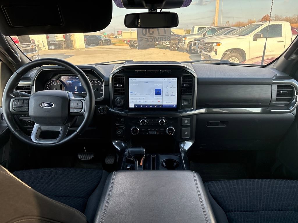 Used 2022 Ford F150 XLT w/ Equipment Group 302A High image 16