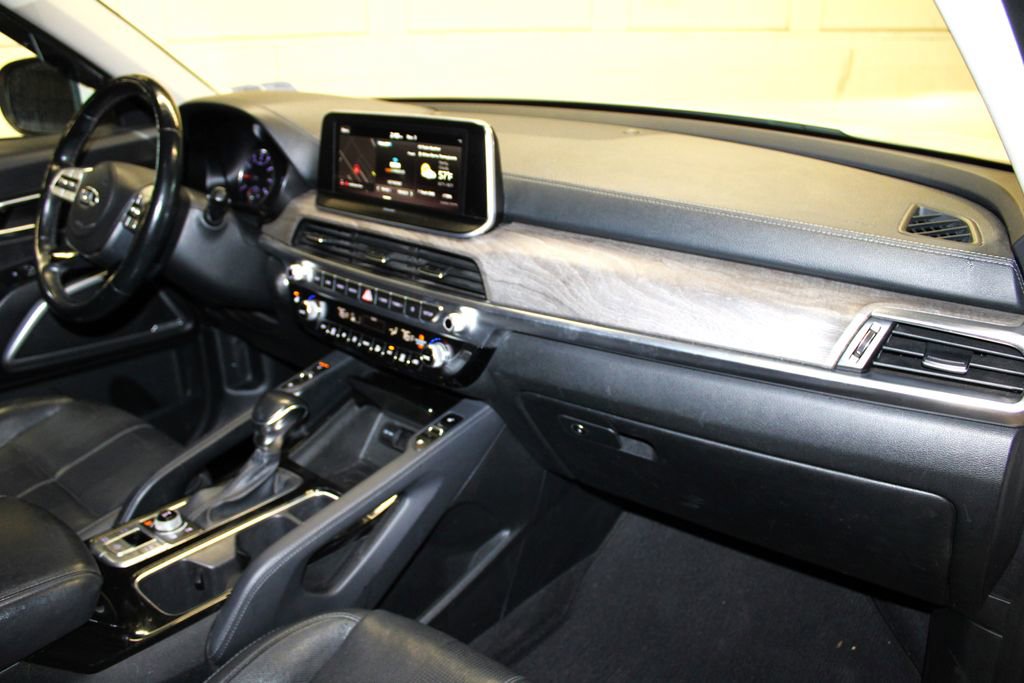 Used 2020 Kia Telluride EX image 32