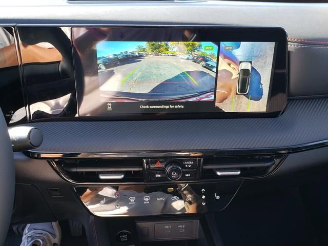 New 2026 Nissan Kicks SR w/ SR Premium Package image 20