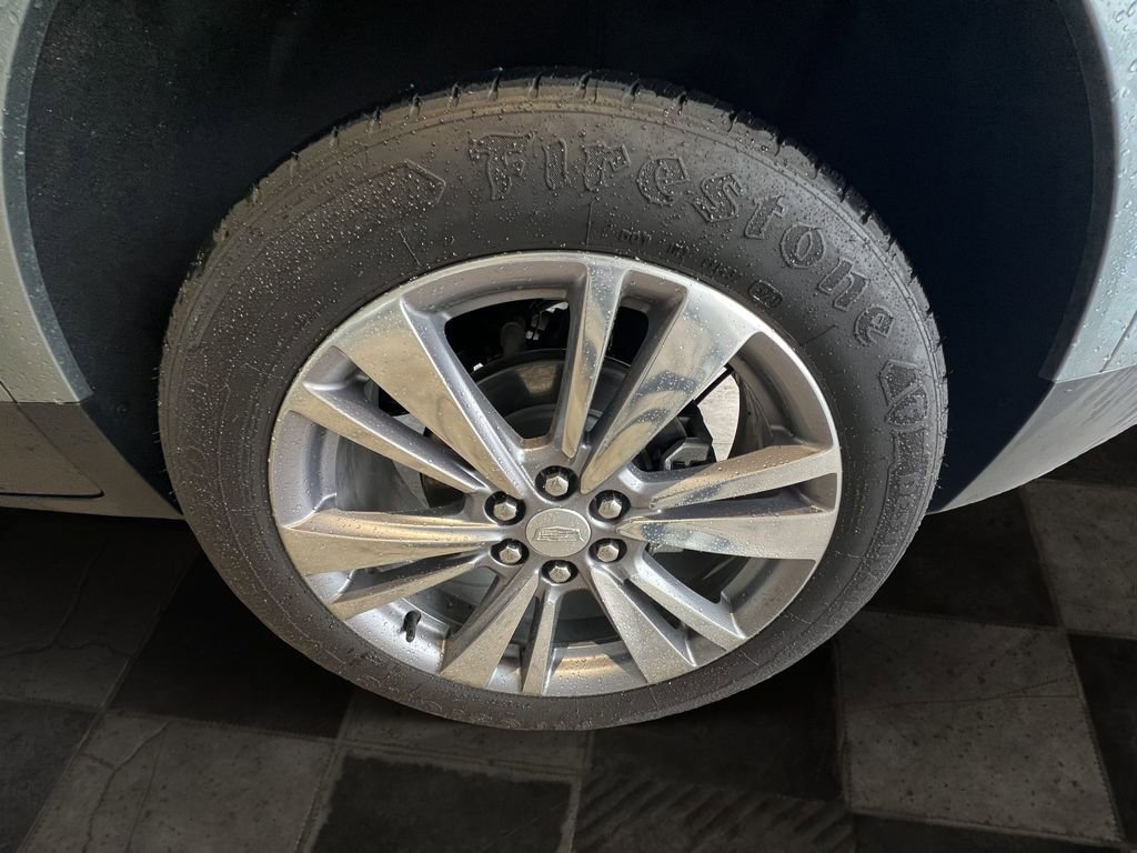 Certified 2025 Cadillac XT5 Premium Luxury image 10