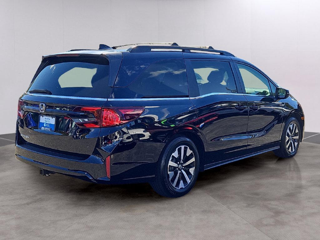 Certified 2026 Honda Odyssey EX-L image 4
