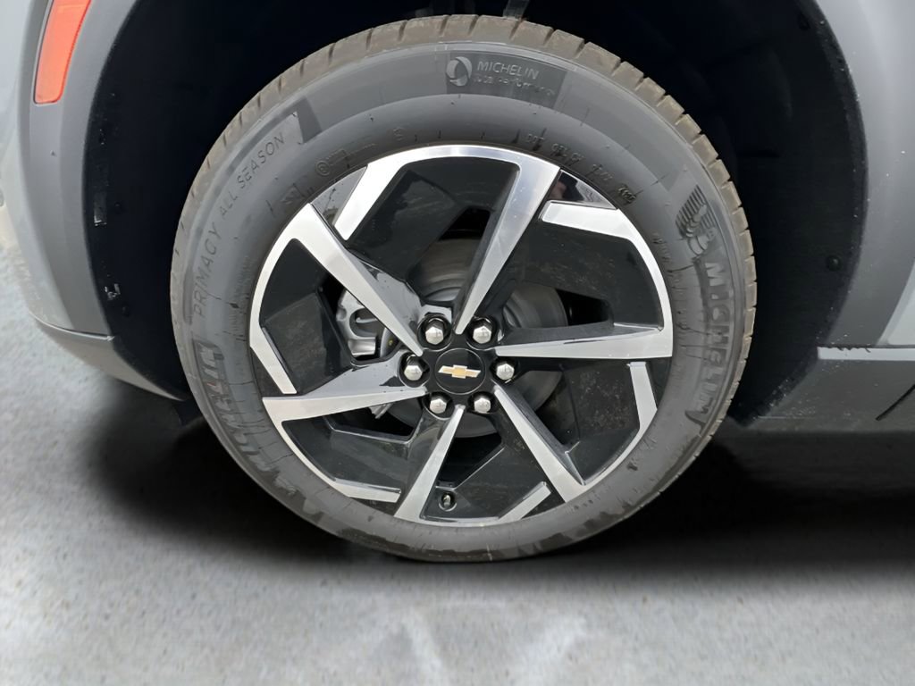 New 2026 Chevrolet Equinox EV LT image 30