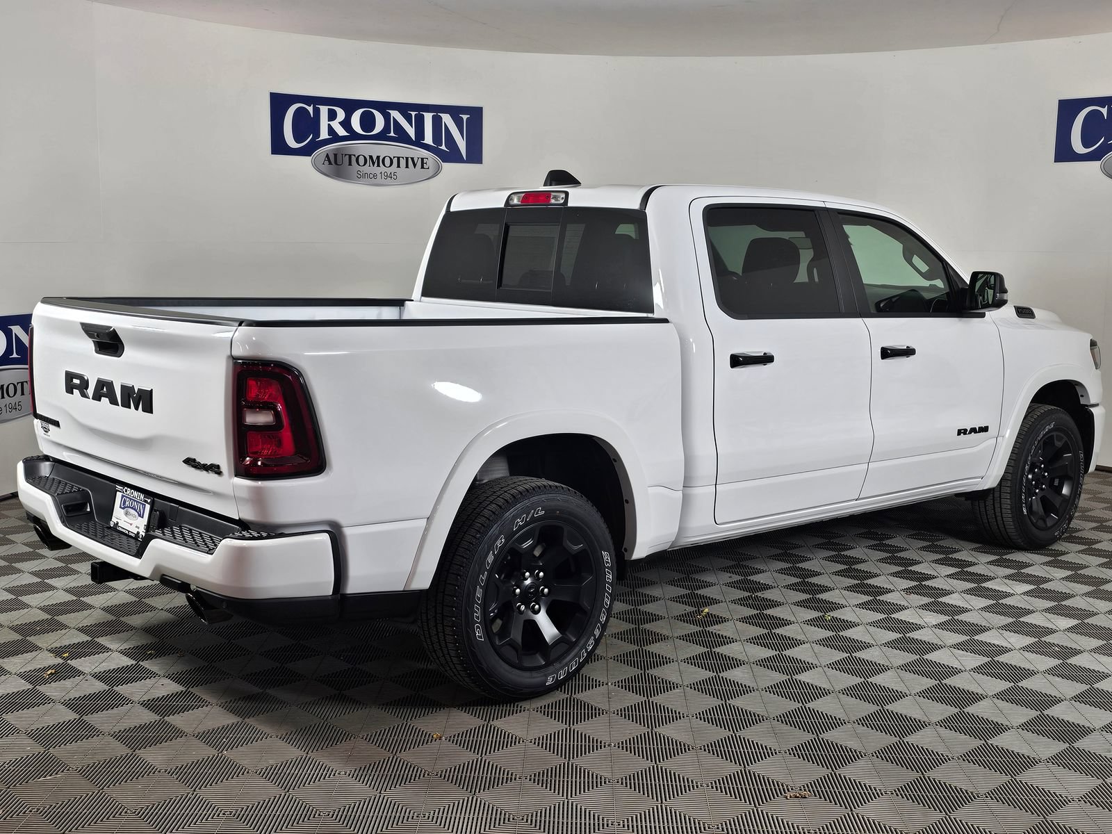 New 2026 RAM 1500 Big Horn AWD/4WD image 5