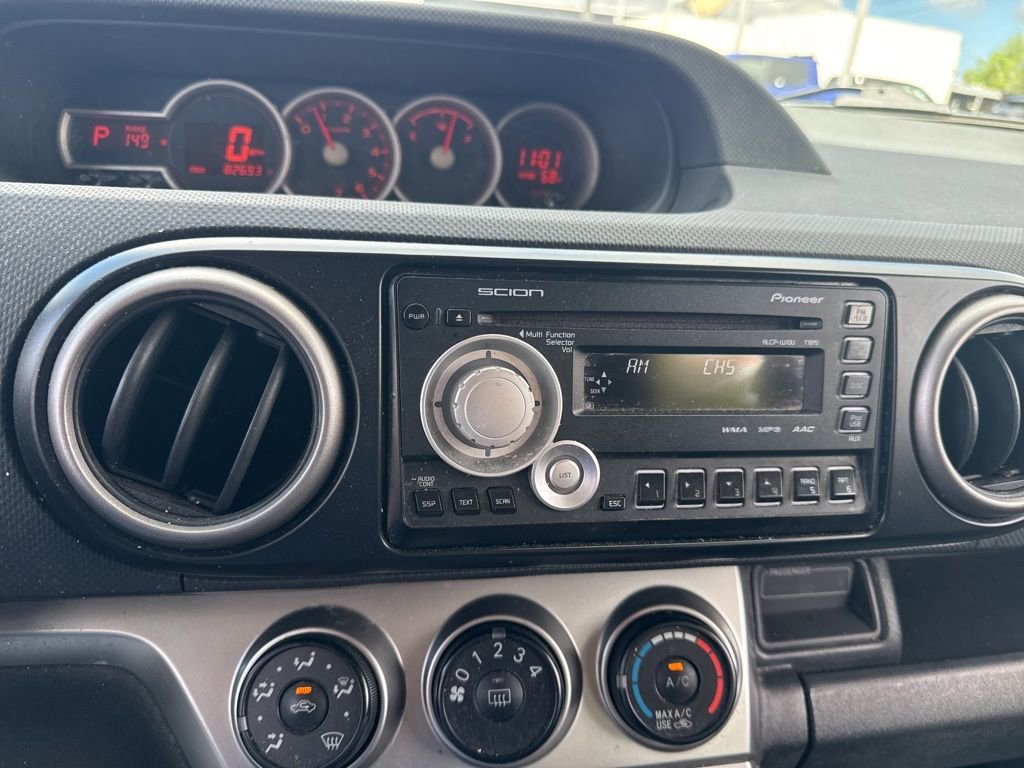 Used 2011 Scion xB image 12