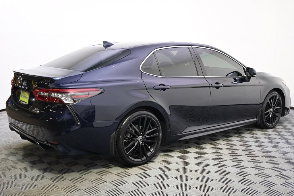 Used 2022 Toyota Camry XSE w/ Cold Weather Package FWD image 7