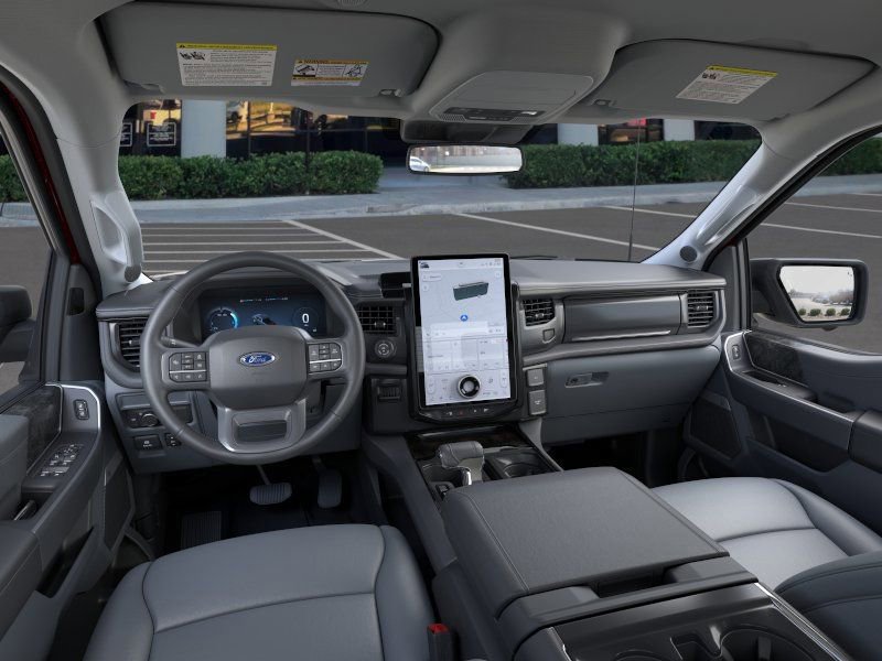 New 2025 Ford F150 Lightning Flash AWD/4WD image 9