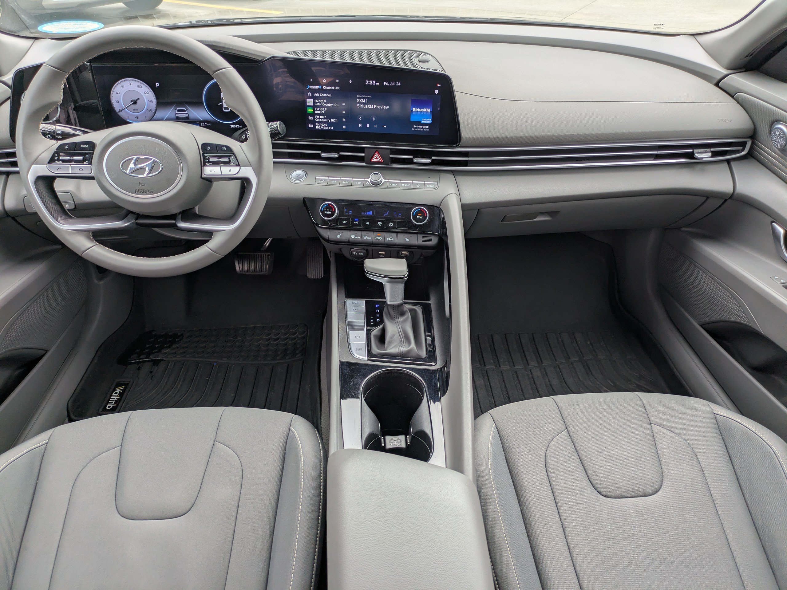 Certified 2023 Hyundai Elantra SEL w/ Convenience Package FWD image 13