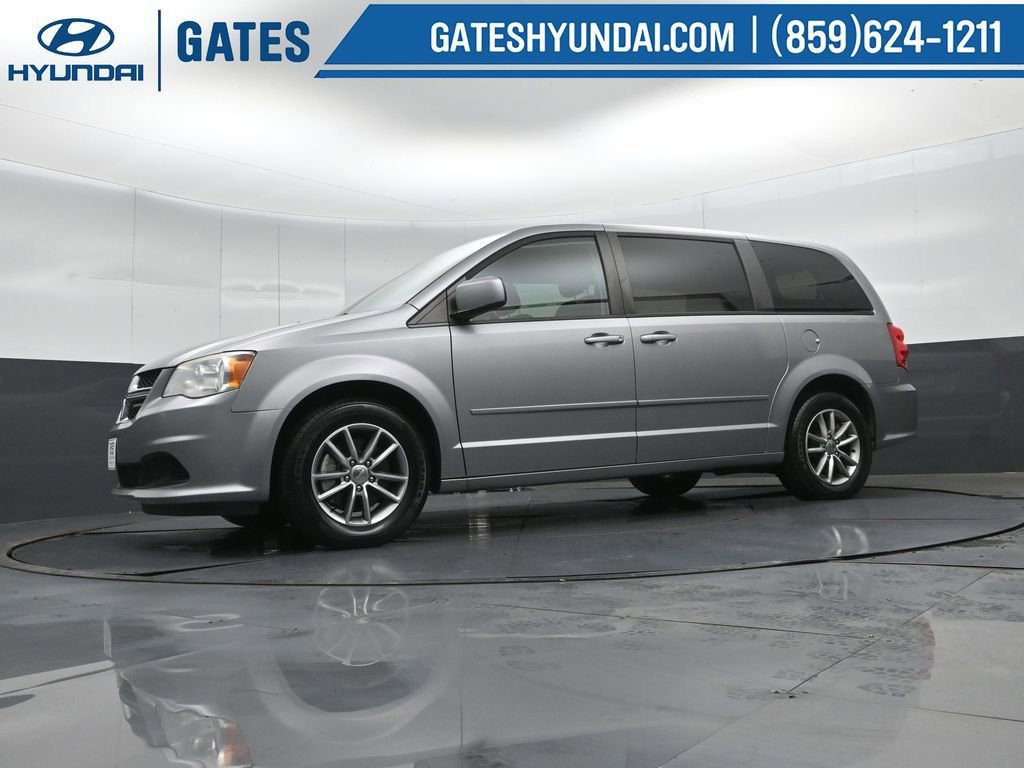 Used 2016 Dodge Grand Caravan SE FWD image 37