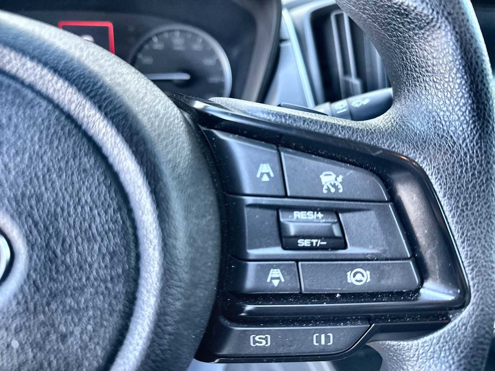 Used 2024 Subaru Crosstrek 2.0i Premium image 24