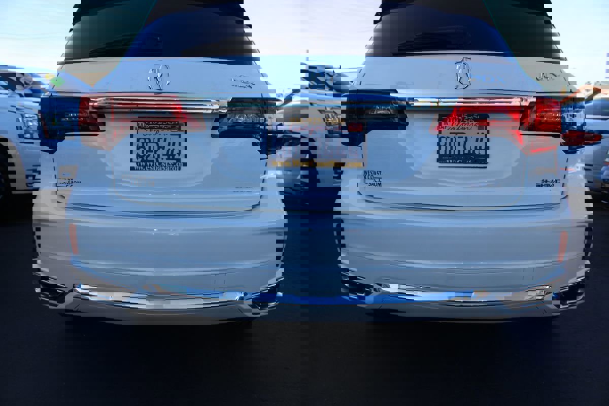 Used 2018 Acura MDX Sport Hybrid w/ Technology Pkg image 14