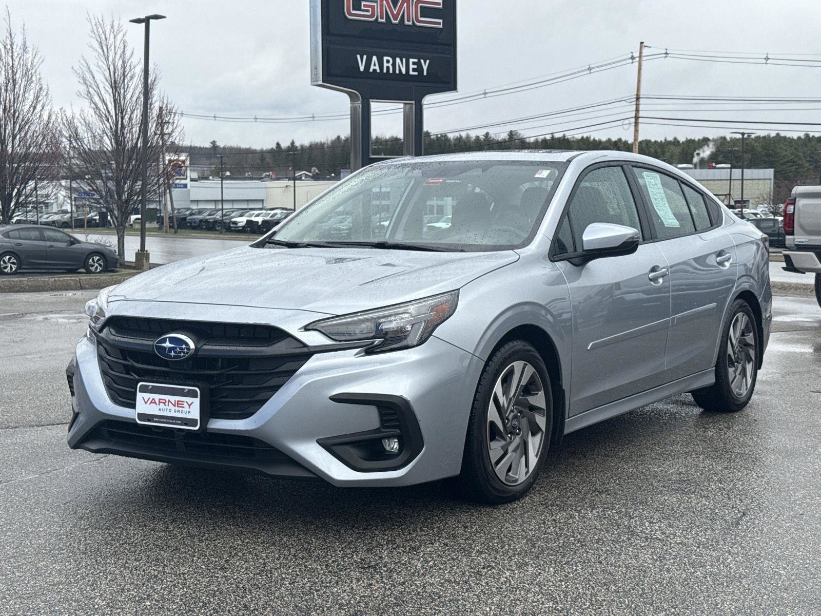 Used 2025 Subaru Legacy Limited AWD/4WD image 1