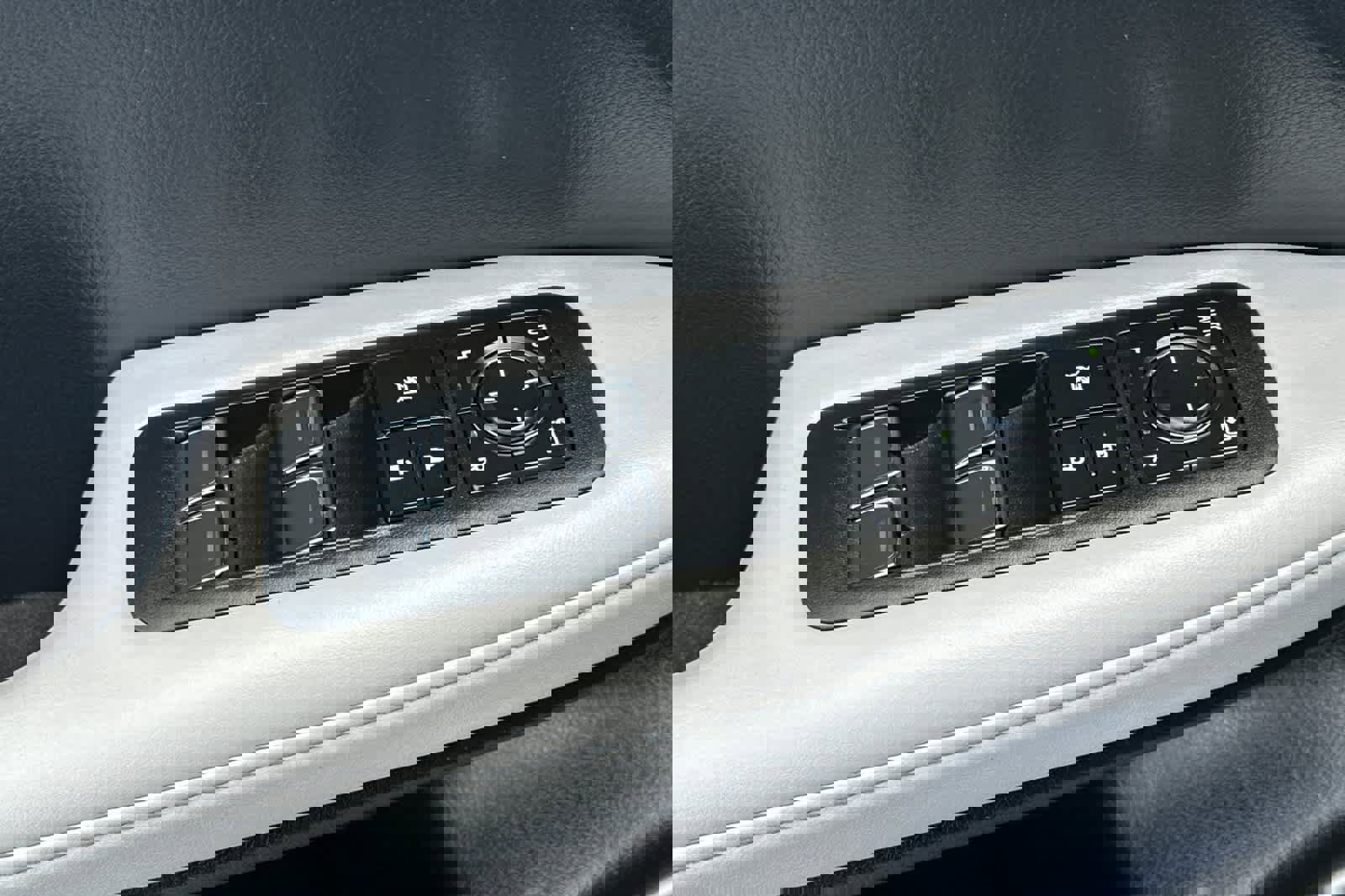 Used 2019 Lexus RX 350 AWD image 13