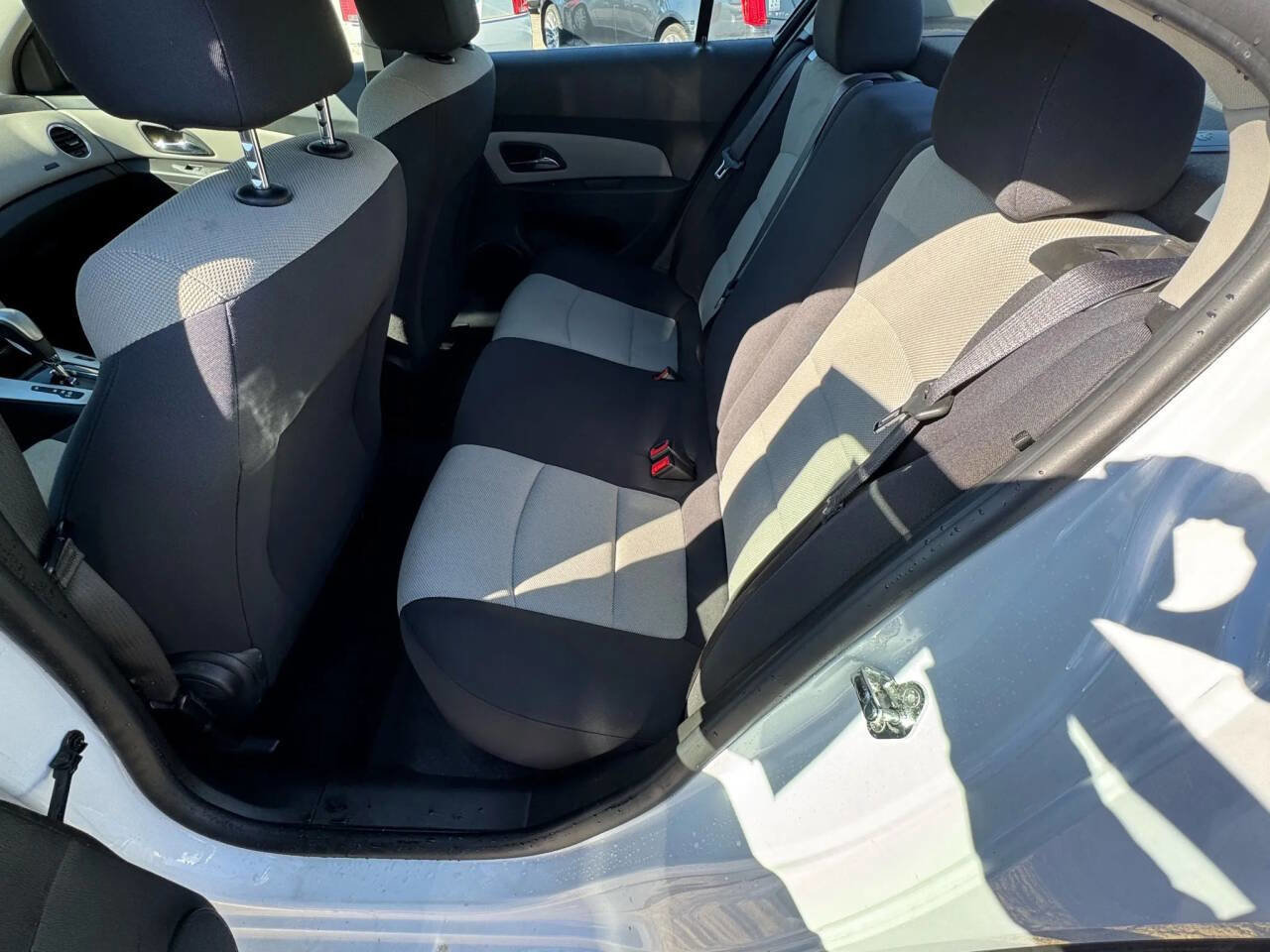 Used 2016 Chevrolet Cruze LS image 16