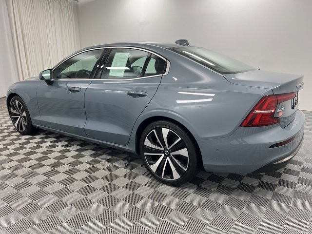 Used 2023 Volvo S60 B5 Ultimate w/ Climate Package image 5