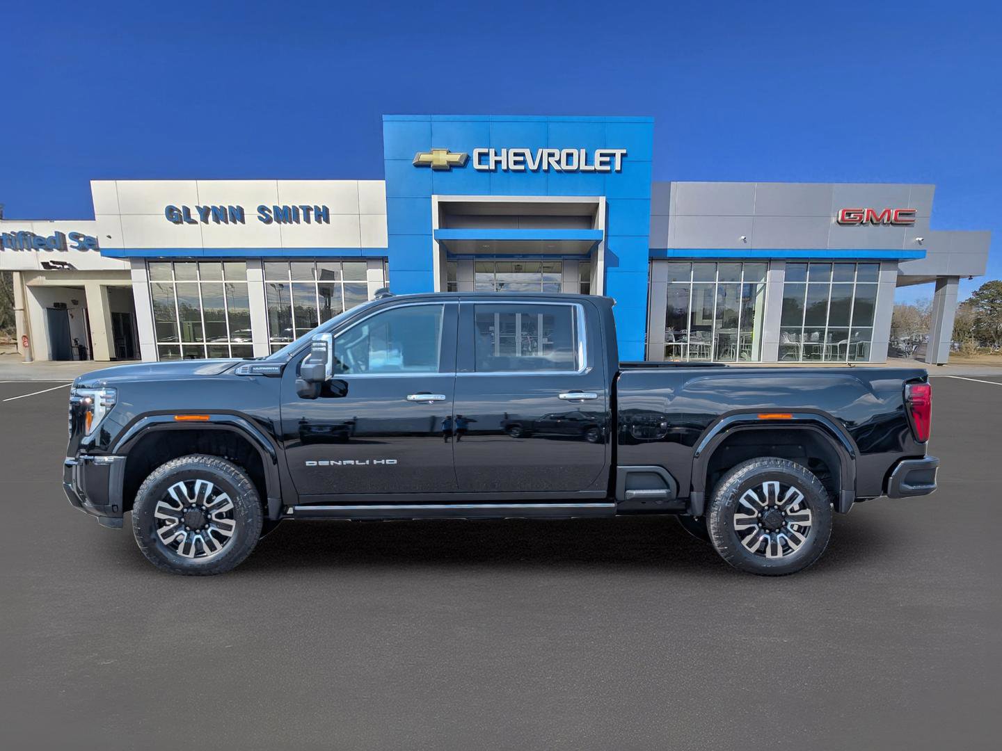 New 2026 GMC Sierra 2500 Denali Ultimate image 12