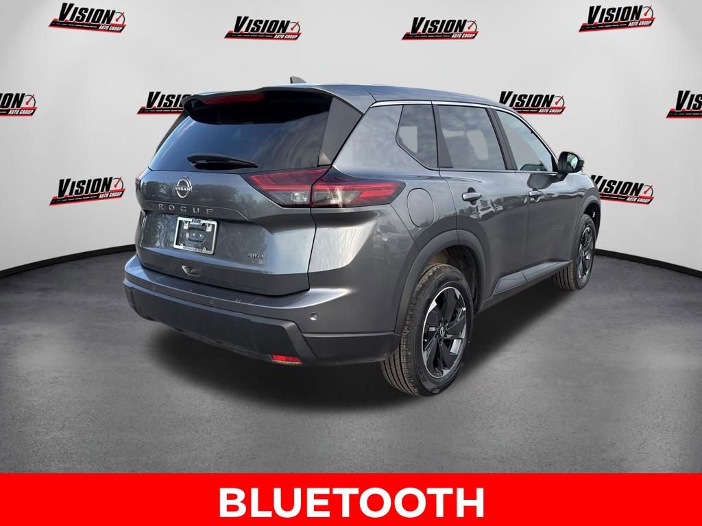 Certified 2026 Nissan Rogue SV AWD/4WD image 5