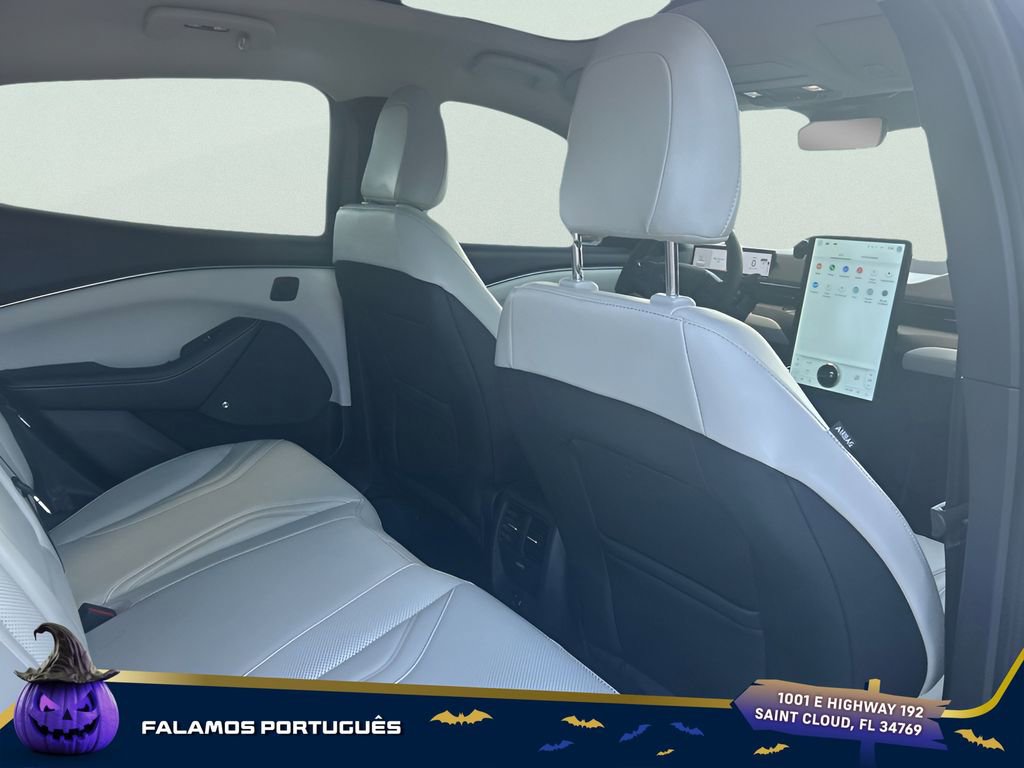 Used 2021 Ford Mustang Mach-E Premium image 23